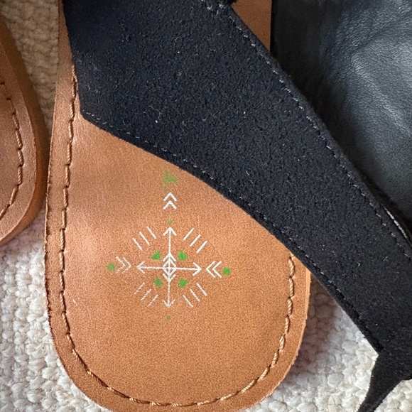 Free People Farylrobin Vegan Maddox Sandal Black 8 - Picture 11 of 12